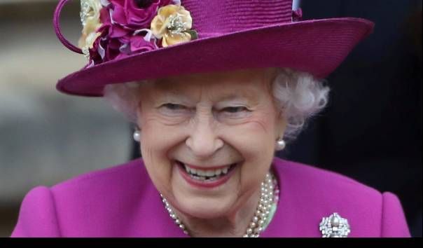 Ratu Elizabeth II