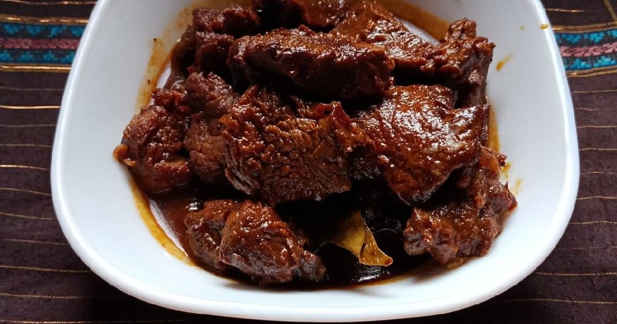 Ilustrasi Semur Daging Betawi