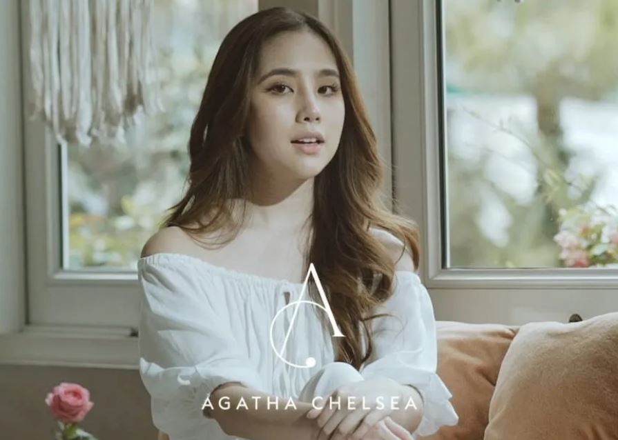 Lirik Lagu Berjudul Sudah Sampai Di Sini Milik Agatha Chelsea Sonora Id