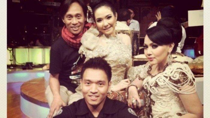 Artis Gisella Anastasia atau Gisel pernah unggah foto bareng Michael Yukinobu De Fretes di akun Instagram @gisel_la. 
