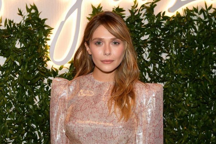 Aktris Elizabeth Olsen menghadiri peluncuran serial Sorry For Your Loss musim kedua yang digelar di NeueHouse, Los Angeles, California, pada 1 Oktober 2019.