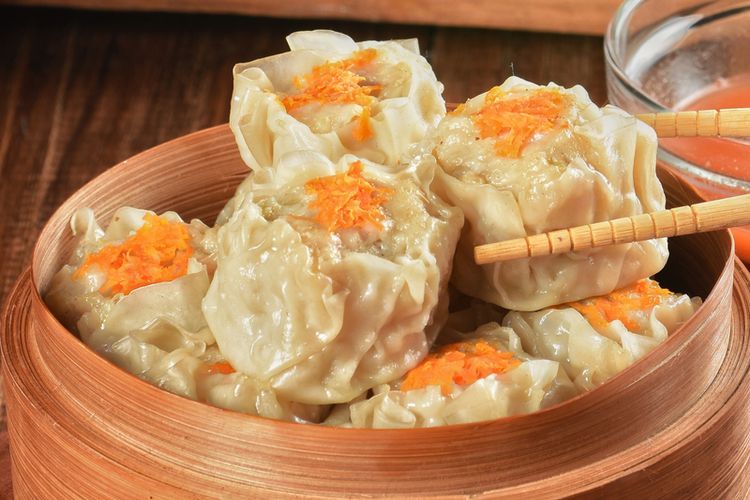Ilustrasi siomay dimsum.   