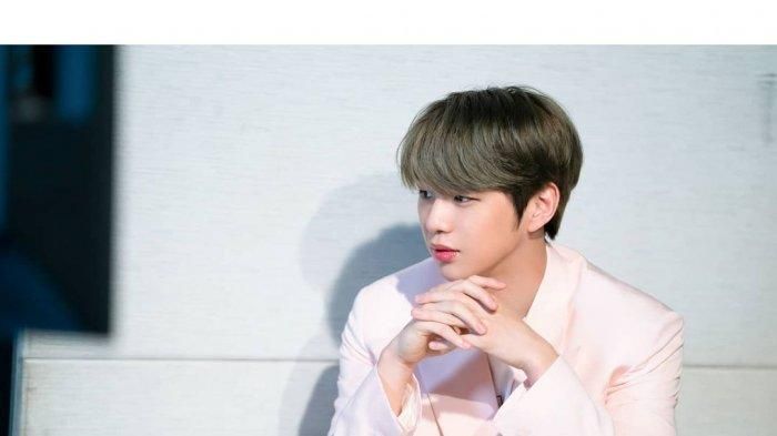 Daftar Pemenang APAN MUSIC AWARDS 2020, BTS Raih Daesang, Kang Daniel Borong 5 Piala 