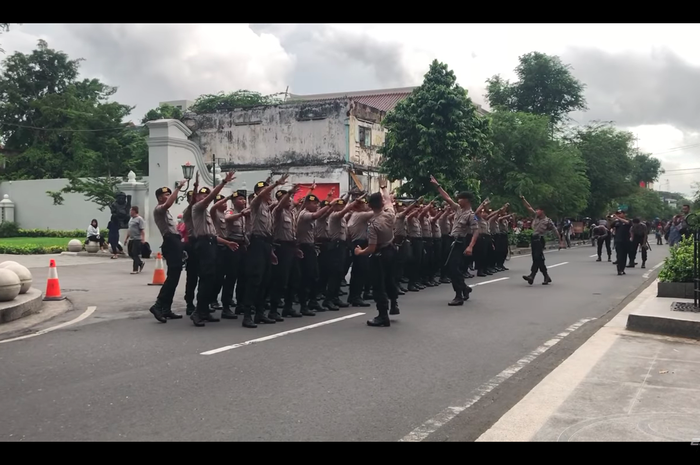 Tangkapan Video Yang Lagunya Viral