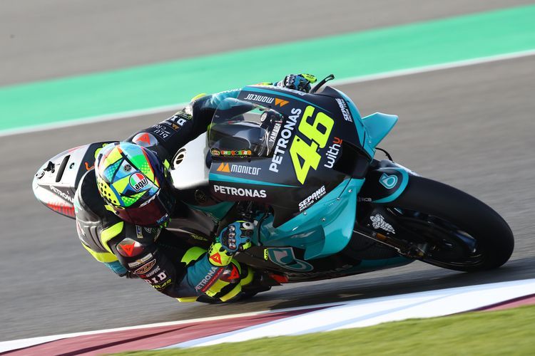 Valentino Rossi saat sesi tes Qatar jelang MotoGP 2021 (David Goldman)  