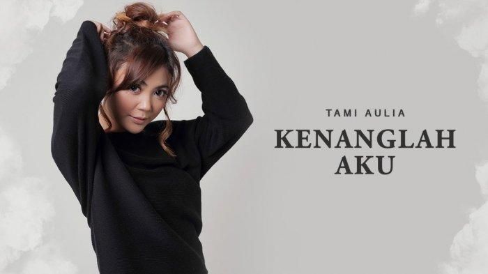 Tami Aulia dan Dhani Atmadja berduet dalam singel Aku Yang Terbuang dan diproduseri oleh Piyu Padi 