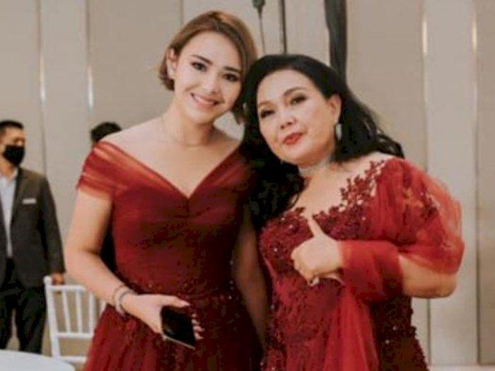 Amanda manopo dan ibu