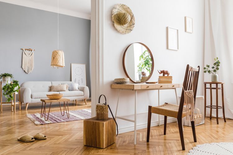 Ilustrasi interior rumah bergaya paduan minimalis dan boho chic. (SHUTTERSTOCK/FOLLOWTHEFLOW) 
