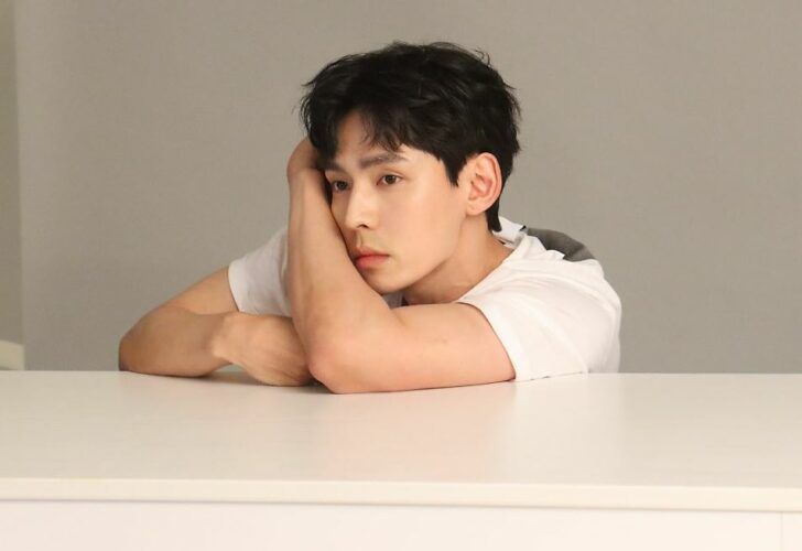 View Hometown Cha Cha Cha Policeman Background