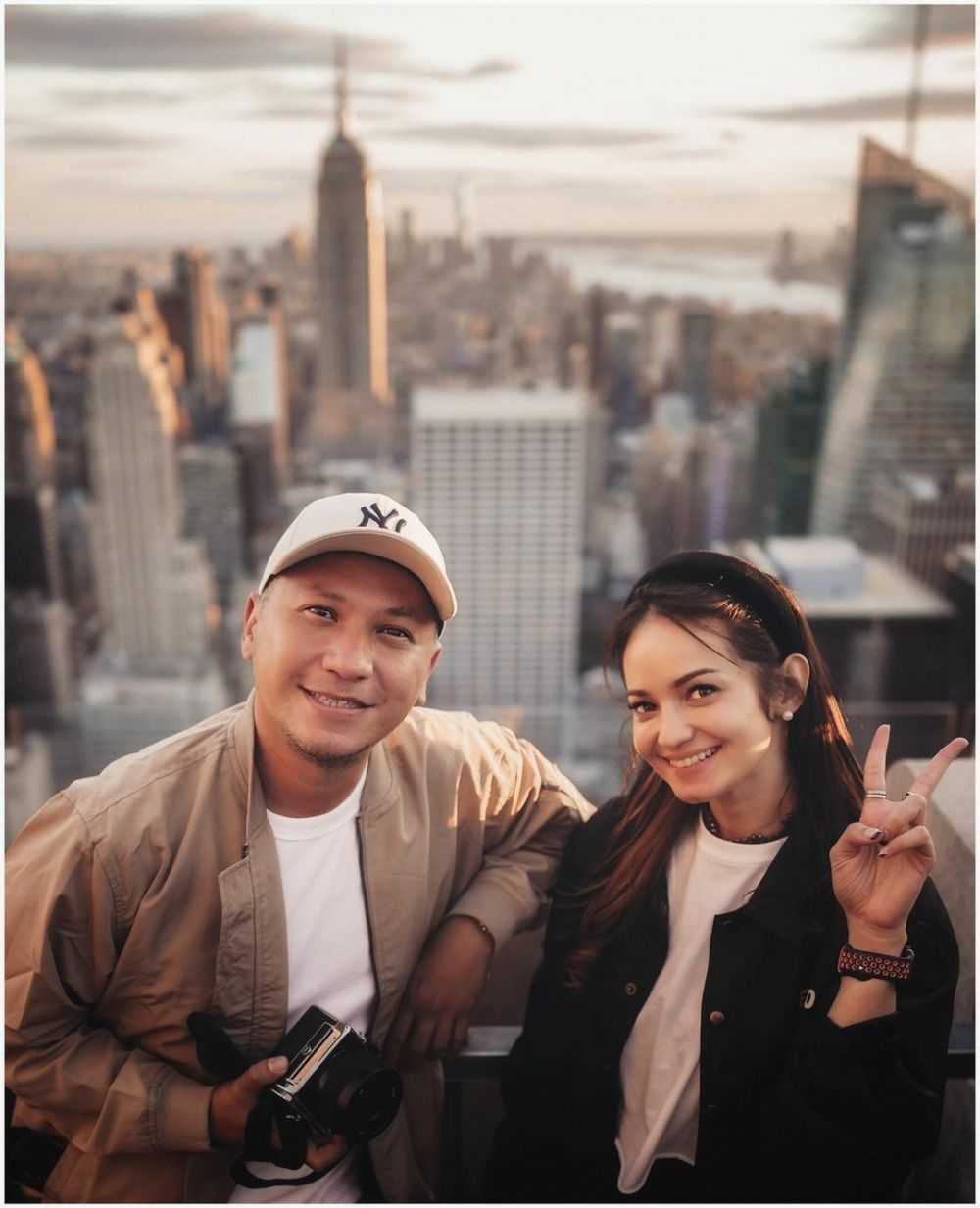 Enzy Storia dan Gading Marten  