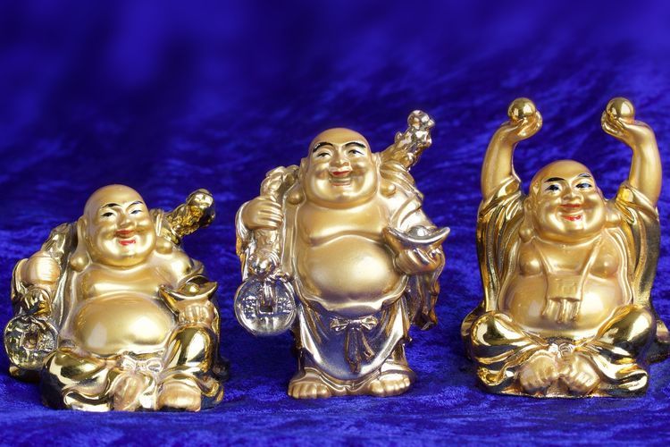 Ilustrasi patung Buddha tertawa atau Laughing Buddha yang merupakan simbol kekayaan menurut feng shui. (PIXABAY/STUX) 