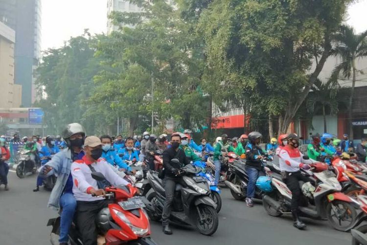 Sederet Tuntutan Buruh Di Aksi May Day Yang Digelar 12 Mei 2022 ...