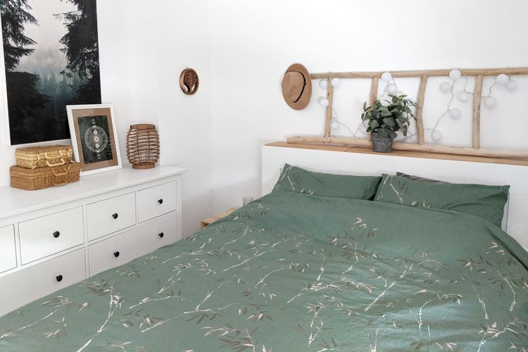 Ilustrasi kamar tidur sempit (UNSPLASH/Nienke Witteveen Fleuren) 
