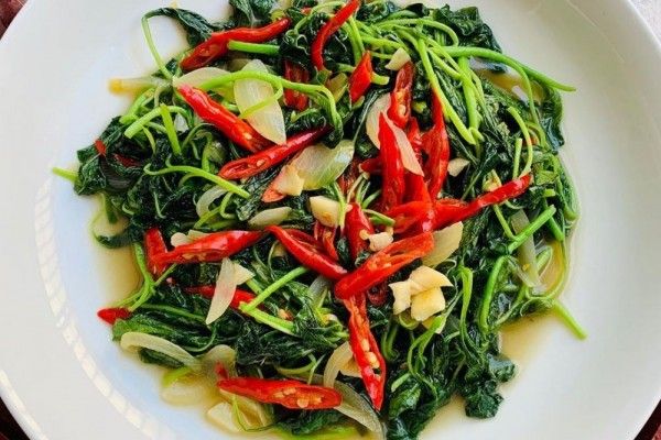 Resep Membuat Tumis Bayam Pedas Gurih yang Nikmat dan Bergizi Tinggi -  Sonora.id
