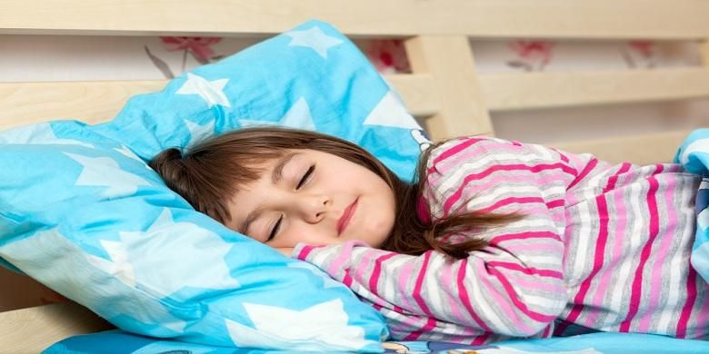 Ilustrasi anak tidur