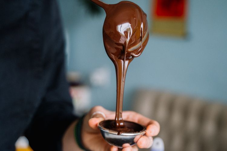 Ilustrasi ganache cokelat untuk valentine