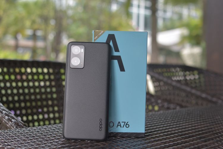 Oppo A76