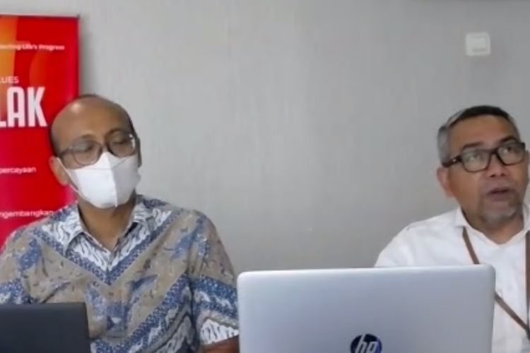 (Kanan) Farid Azhar Nasution, Direktur Keuangan dan Investasi IFG Life