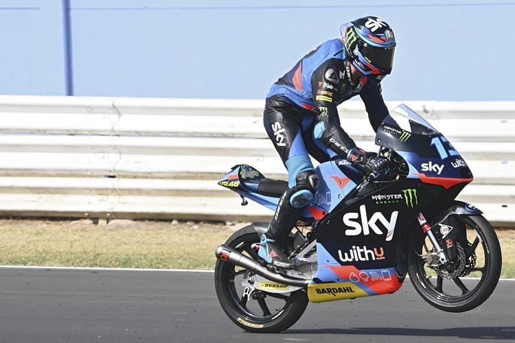 Second placed SKY Racing Team VR46's Italian rider Celestino Vietti celebrates after the Moto3 race of the Emilia Romagna Grand Prix at the Misano World Circuit Marco Simoncelli on September 20, 2020. (Photo by ANDREAS SOLARO / AFP)(ANDREAS SOLARO)