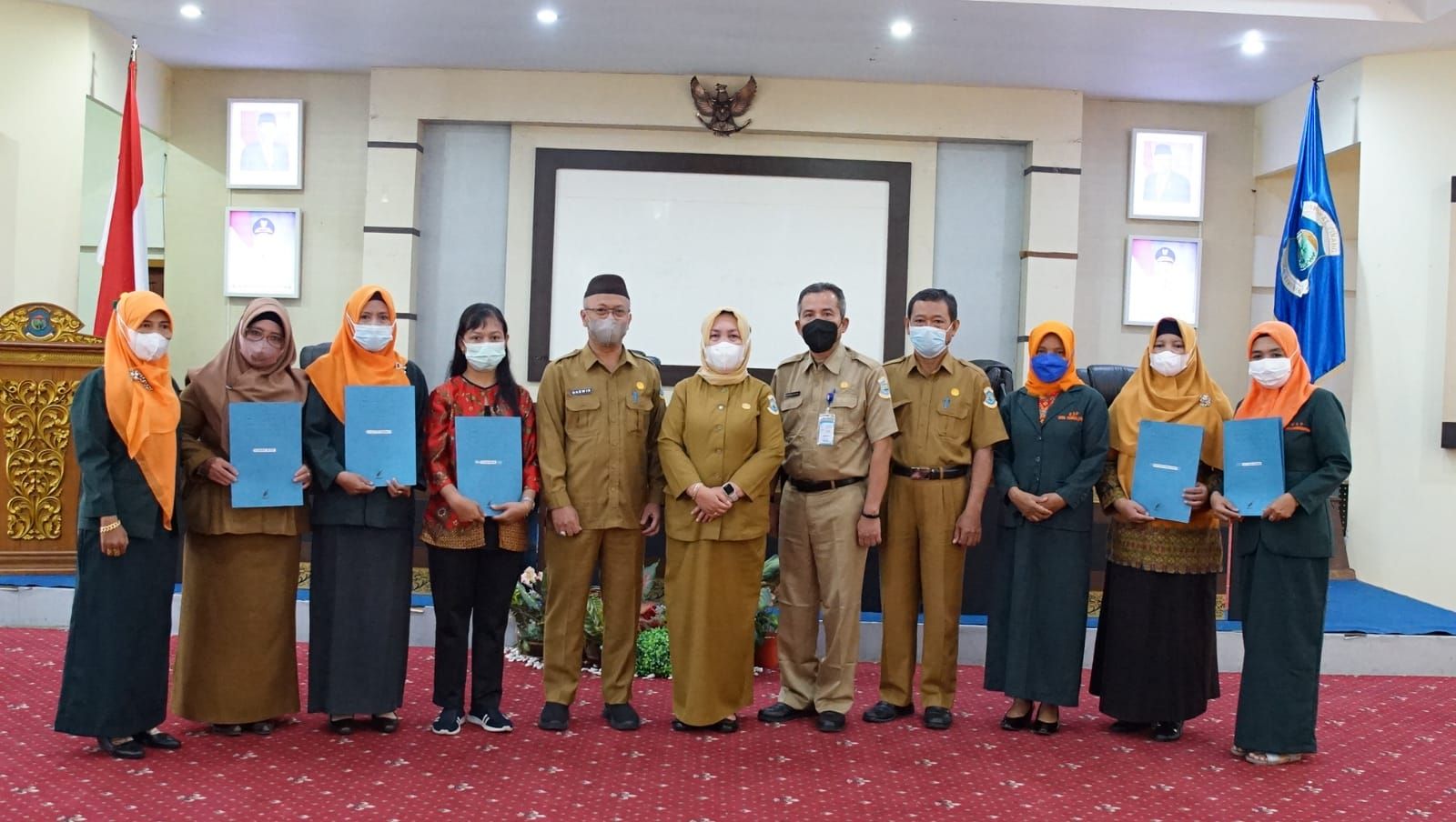 Penandatanganan perjanjian kerja sama Sekolah Ramah Anak (SRA) antara Dinas Pendidikan dan Kebudayaan dengan Dinas Kependudukan dan Pencatatan Sipil Kota Pangkalpinang, Selasa (12/4/22). 
