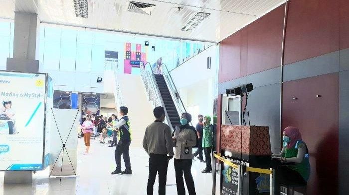 Aktivitas  di Bandara Depati Amir Pangkalpinang.  
