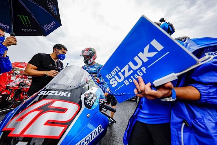 Tim Suzuki Ecstar yang diwakili Alex Rins dan Joan Mir mengaku puas raih posisi 5 dan 6 di MotoGP Mandalika 2022.(Dok. Suzuki) 