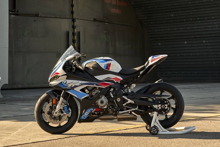 BMW M 1000 RR(BMW Motorrad) 