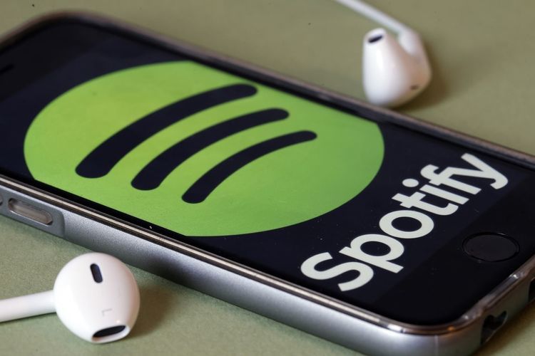 ilustrasi aplikasi streaming musik Spotify
