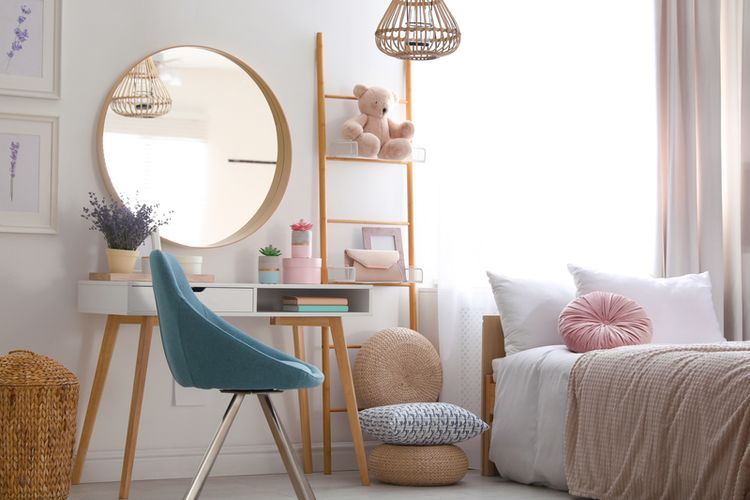 Ilustrasi cermin di kamar tidur. (SHUTTERSTOCK/NEW AFRICA) 