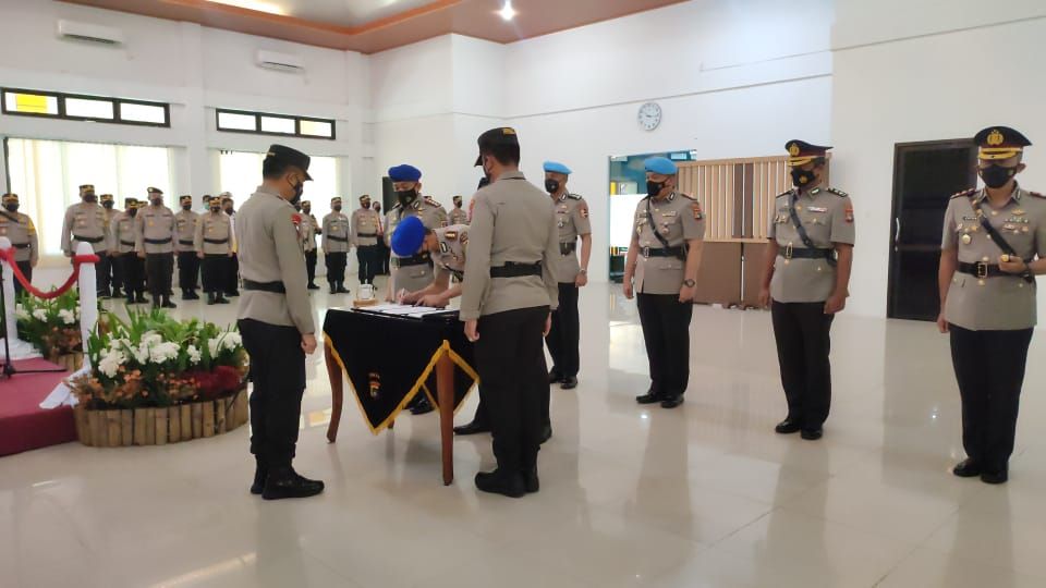 Kapolda Babel Pimpin Sertijab Dua Pejabat Utama Polda Dan Satu Kapolres
