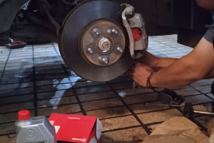 Cek sistem pengereman sebelum berangkat mudik(Brembo) 