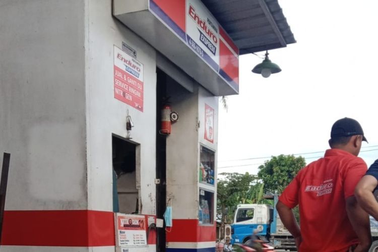 Lokasi aksi viral seorang pelanggan tukang nitrogen di Stasiun Pengisian Bahan Bakar Umum (SPBU) Bener Sari, Kabupaten Sragen, Jawa Tengah, pukul petugas nitrogen tertangkap CCTV.(KOMPAS.COM/Fristin Intan Sulistyowati) 
