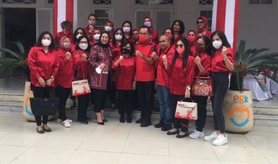 Walikota Pangkalpinang Terima Kunjungan Persatuan Istri Anggota DPR RI Fraksi PDI Perjuangan
