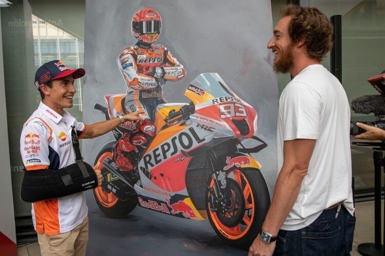 Marc Marquez merayakan sepuluh musim bersama Repsol(Dok. Repsol Media) 