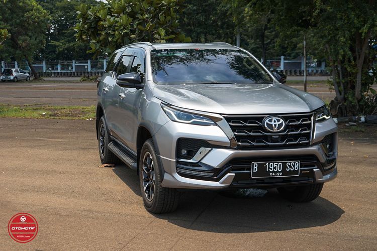 Tampilan Keseluruhan Fortuner 2.8 GR Sport.(KOMPAS.com/Adityo Wisnu) 