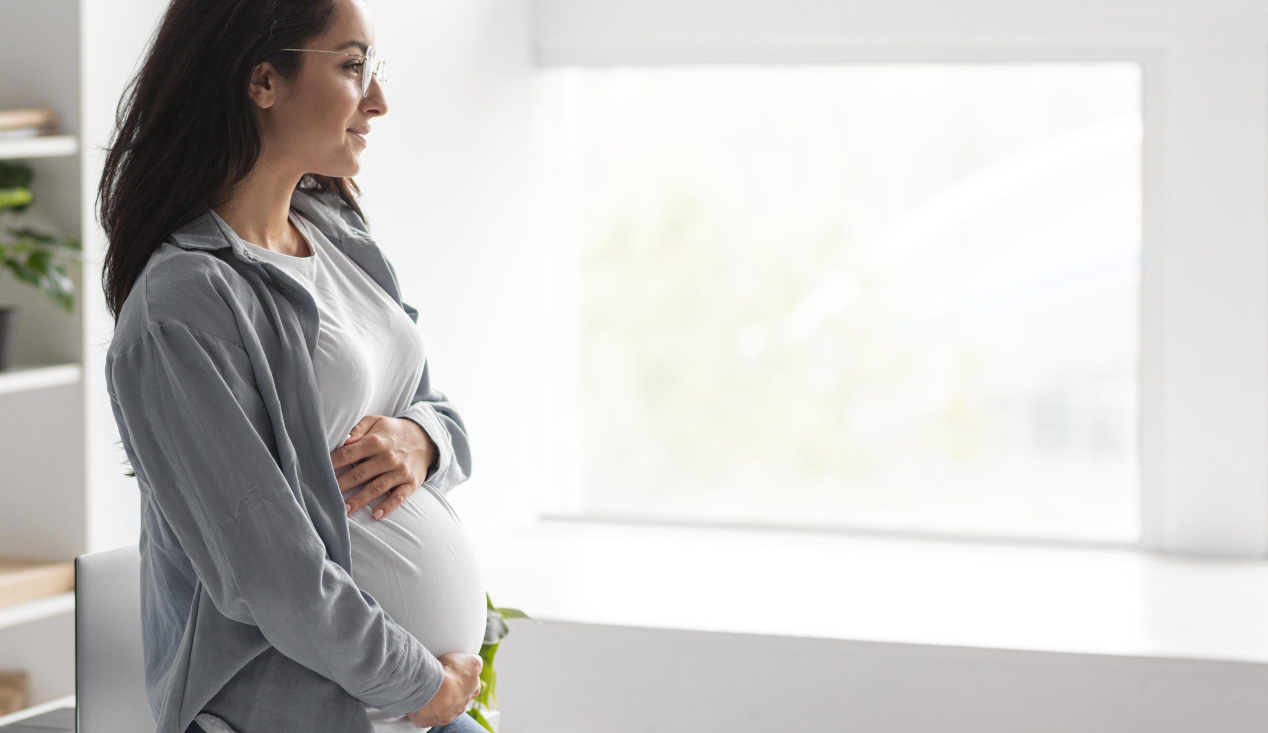 Menurut Adat Jawa Ini 10 Pantangan Ibu Hamil Yang Masih Dipercaya
