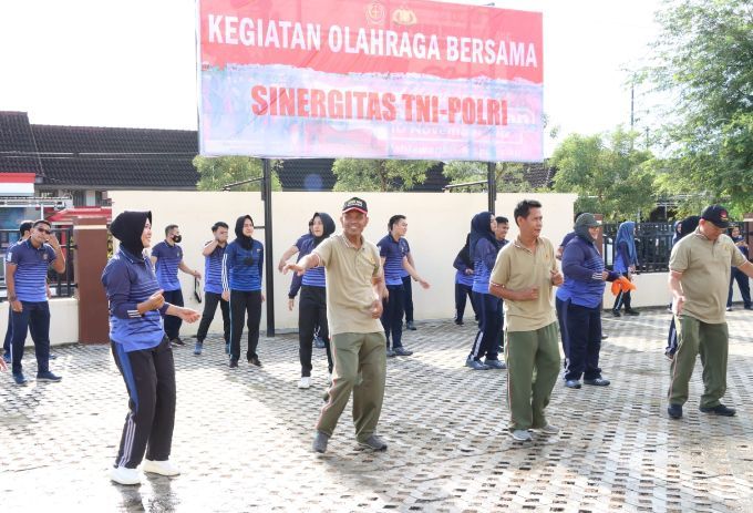 Jalin Sinergitas TNI Polri Kota Panglalpinang Gelar Olah Raga Bersama