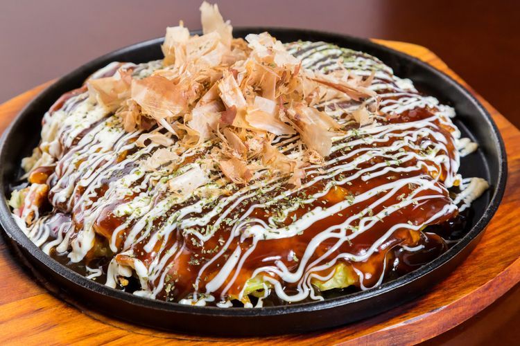 ilustrasi okonomiyaki.  