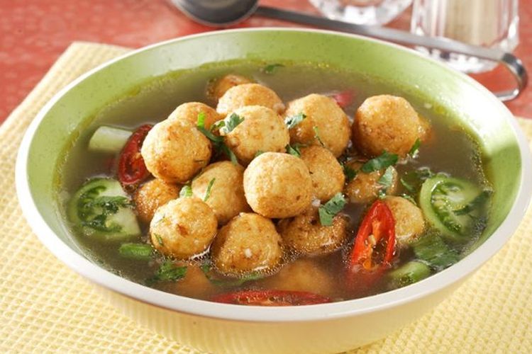 Pakai Ikan Tenggiri Berikut Cara Mmebuat Sup Bakso Kuah Asam Manis