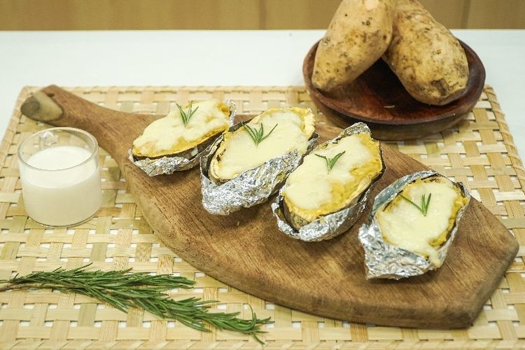 Ubi bakar mozzarella ala Foodplace.