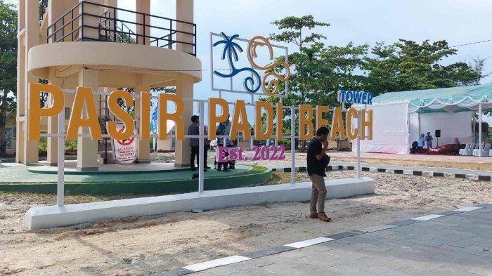 Ikon Amenitas Pantai Pasir Padi Pangkalpinang. (Bangkapos.com/Cepi Marlianto)    
