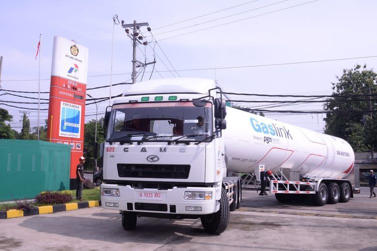 Truk Pengangkut BBG Pertamina Mulai Pakai LNG Cair - Bangka.sonora.id