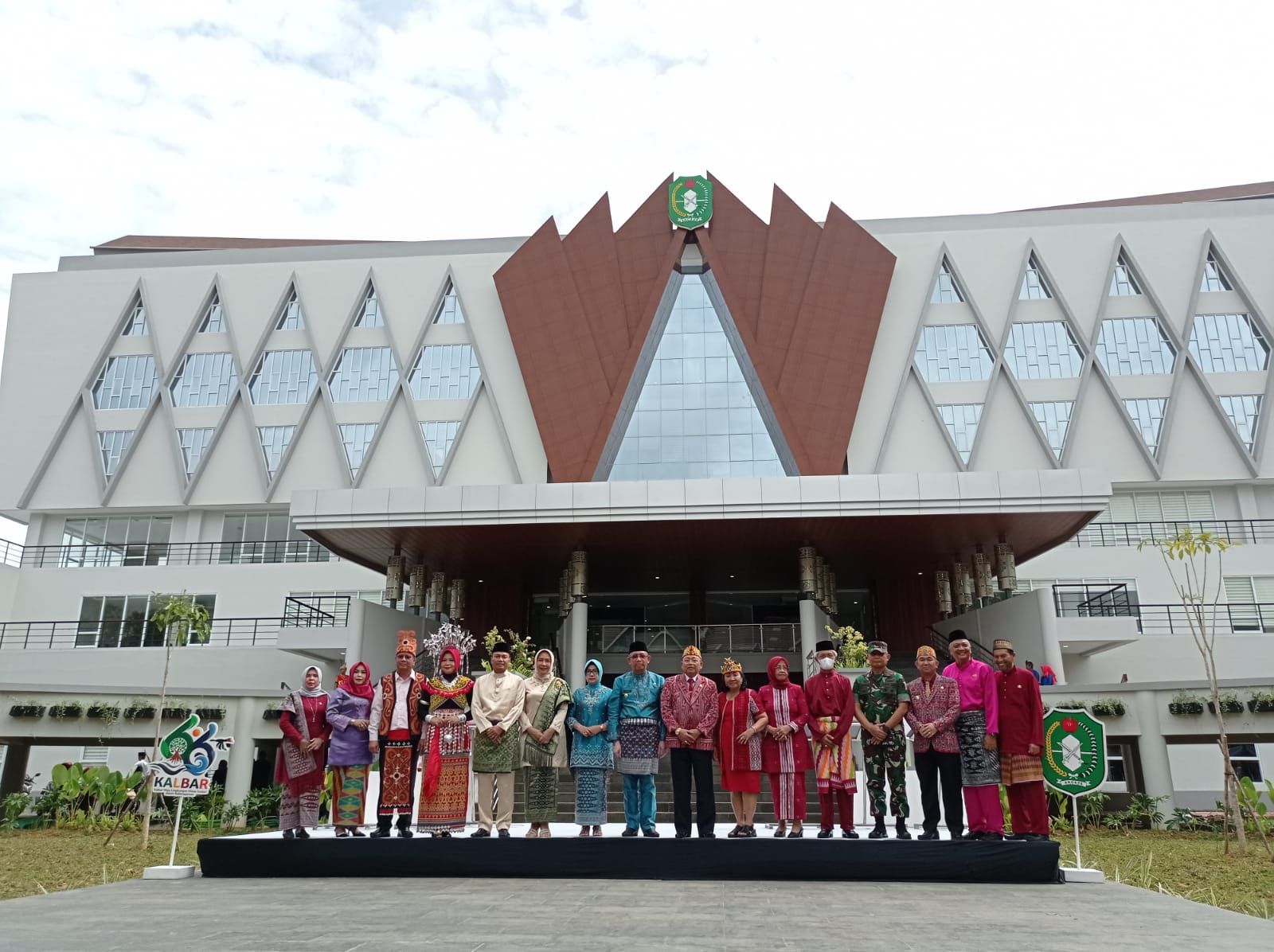 Gubernur Resmikan Gedung Baru, Inginkan Generasi Muda Peduli Tata Kelola  Pemerintahan - Sonora.id