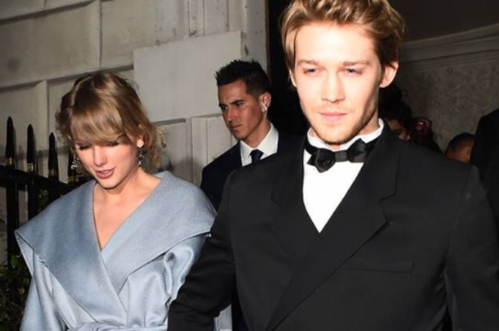 Taylor Swift dan Joe Alwyn