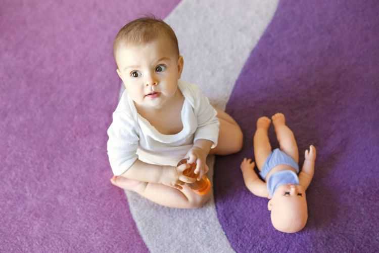 Ilustrasi bayi