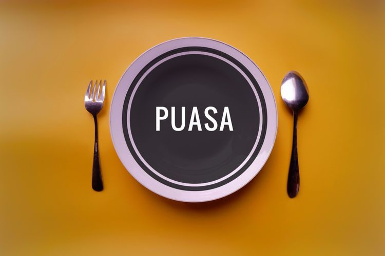 Ikuti 3 Tips Aturan Buka Puasa Ini Agar Berat Badan Tidak Naik Drastis