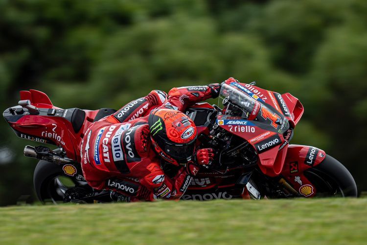 Francesco Bagnaia saat sesi latihan bebas pada MotoGP Portugal 2023 di Sirkuit Portimao. Francesco Bagnaia memimpin klasemen MotoGP 2023 usai memenangi sprint race GP Portugal, Sabtu (25/3/2023).(Dok. Ducati) 