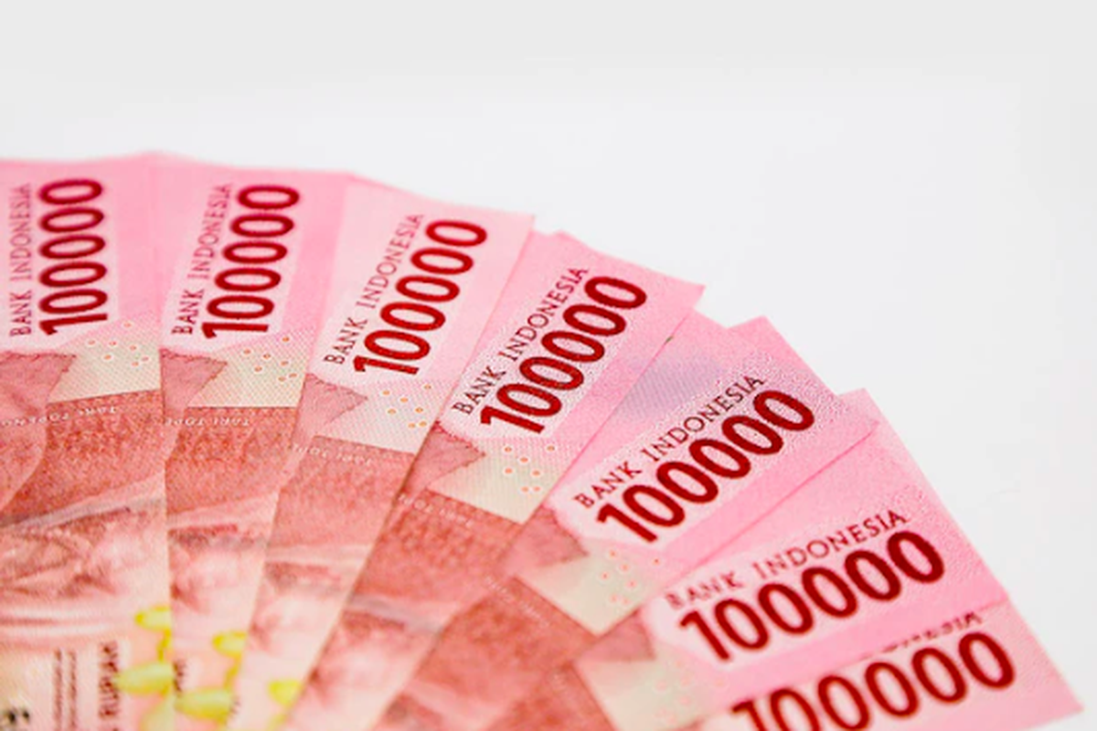 Pemerintah melelang tujuh seri Surat Utang Negara (SUN) pada 11 Juli 2023. Dari lelang tersebut, pemerintah menyerap dana sebesar Rp 13 triliun dari penawaran masuk Rp 47,96 triliun.