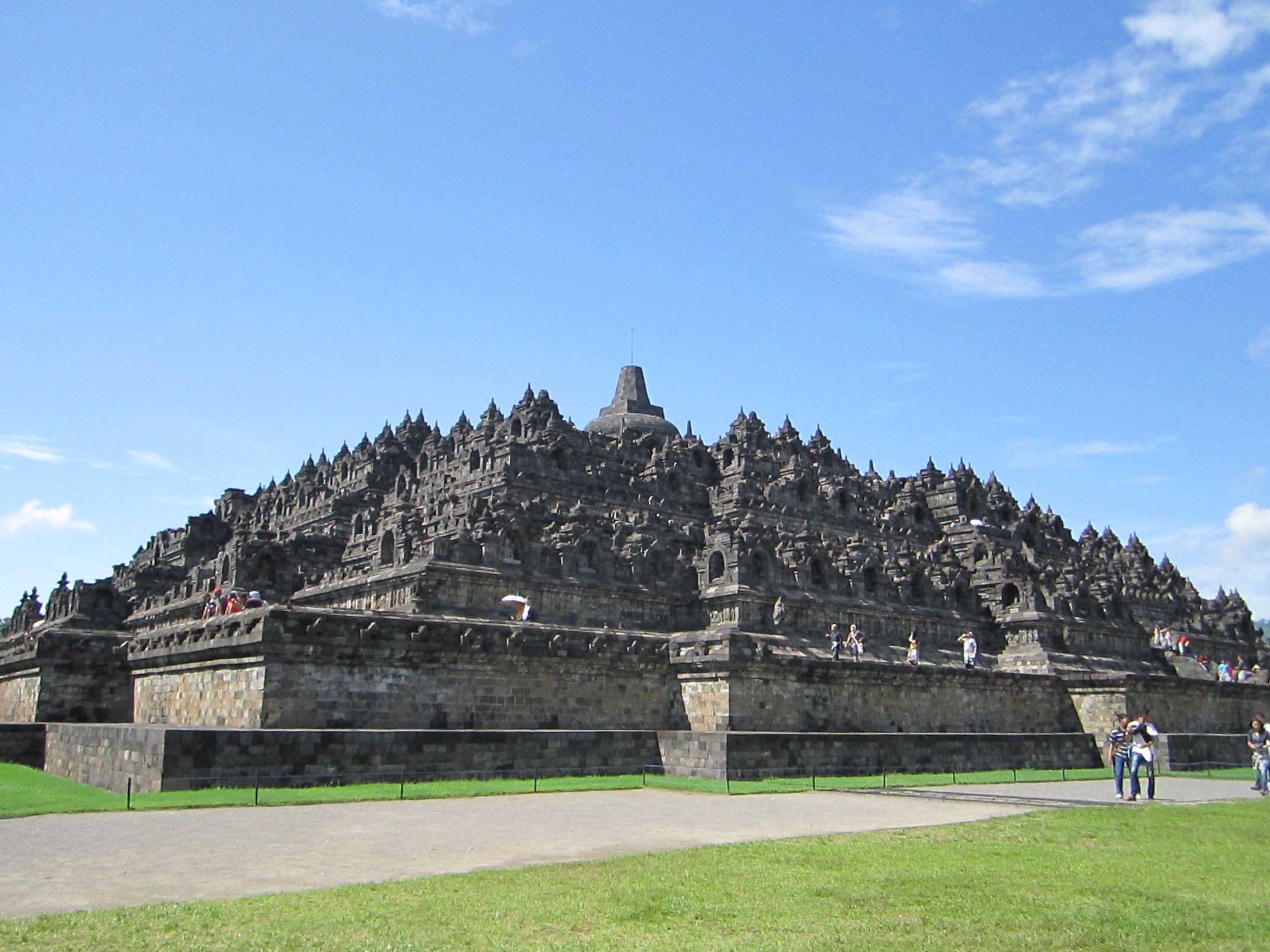 Sejarah Candi Borobudur di Indonesia yang Tak Banyak Diketahui - Semua Halaman - Sonora.id