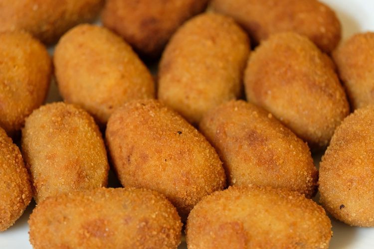 Ilustrasi resep kroket kentang  